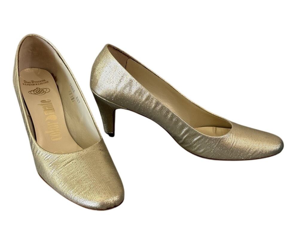 Vintage 1970s ColorMate Intermezzo Gold Metallic Pumps Sz 7 AA Narrow w/ Box